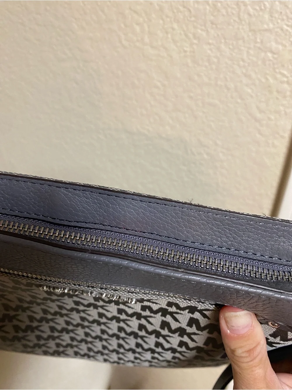 Michael Kors Gray Crossbody Messenger‎ Bag
